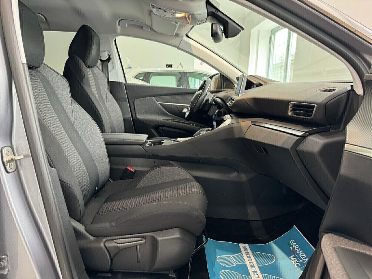 Peugeot 3008 BlueHDi 130 S&S Allure (14)