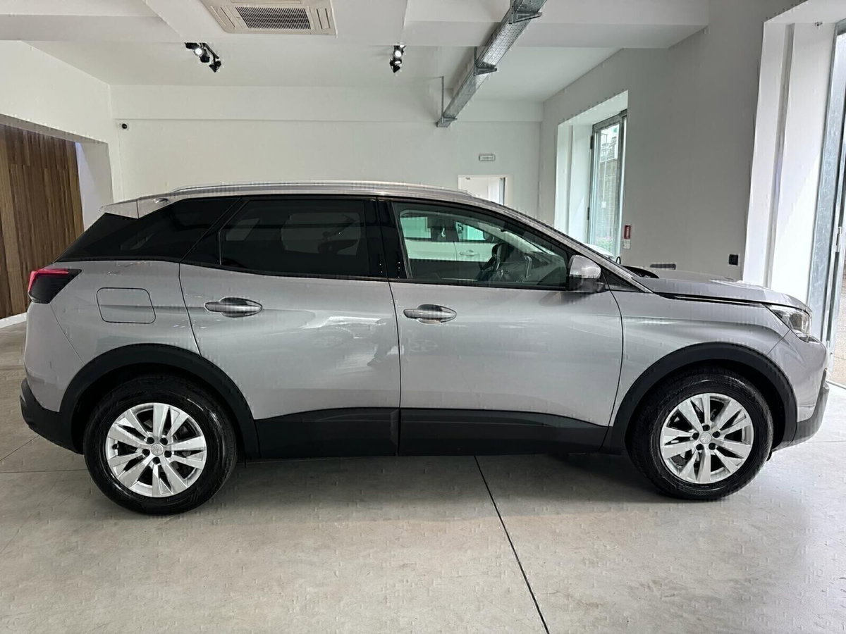 Peugeot 3008 BlueHDi 130 S&S Allure (7)