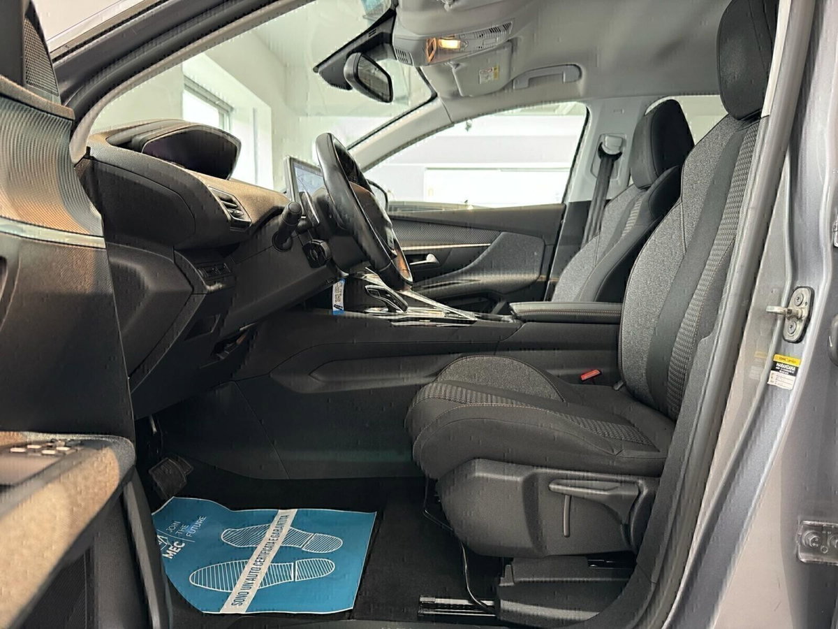 Peugeot 3008 BlueHDi 130 S&S Allure (9)