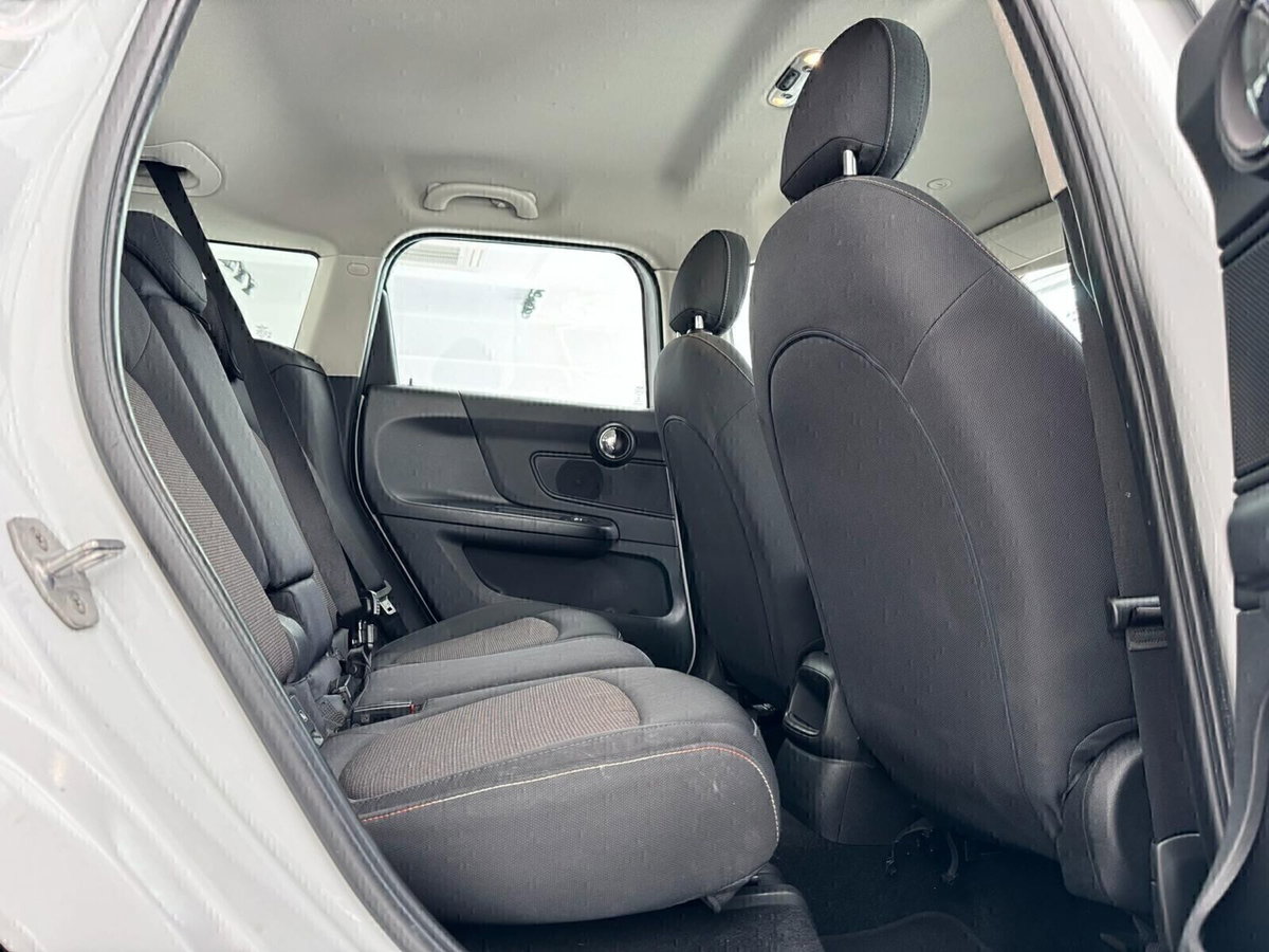 MINI Mini Countryman 2.0 Cooper D Hype Countryman (16)