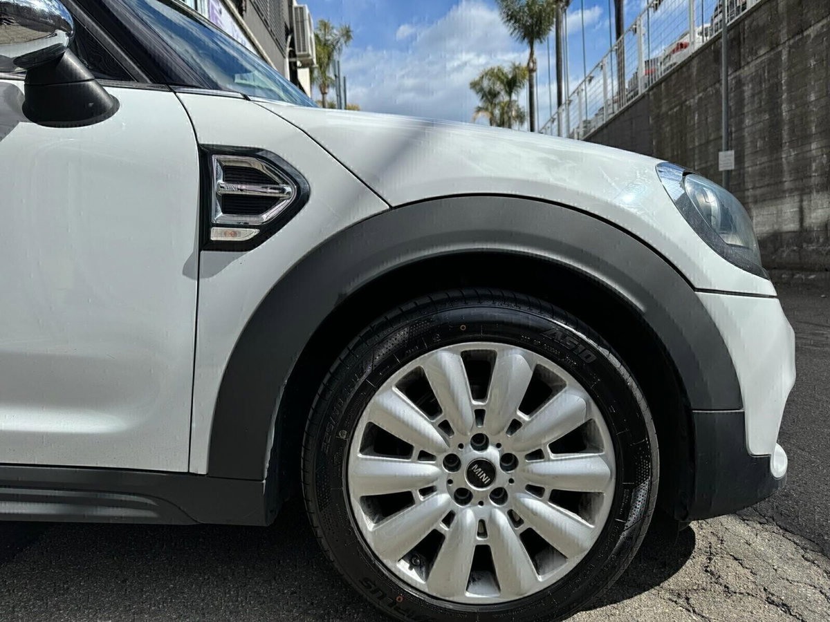 MINI Mini Countryman 2.0 Cooper D Hype Countryman (4)