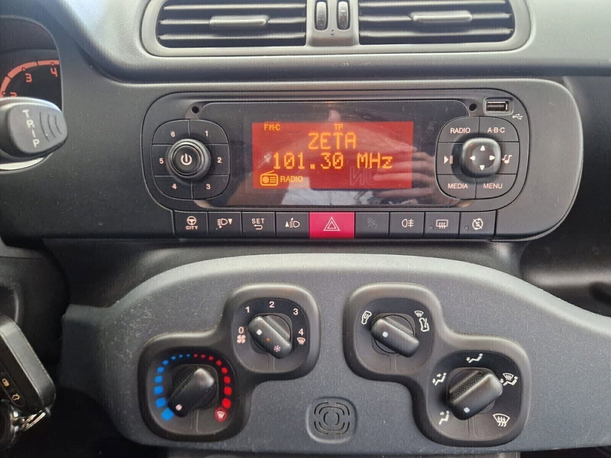 Fiat Panda 1.2 Lounge (14)