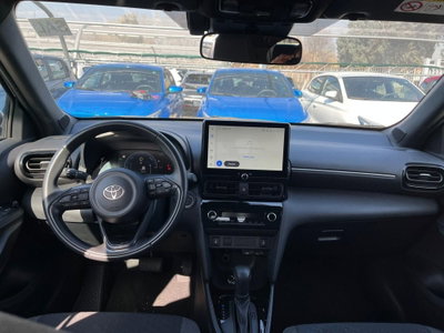 Toyota Yaris Cross Trend fwd 115cv e-cvt (14)