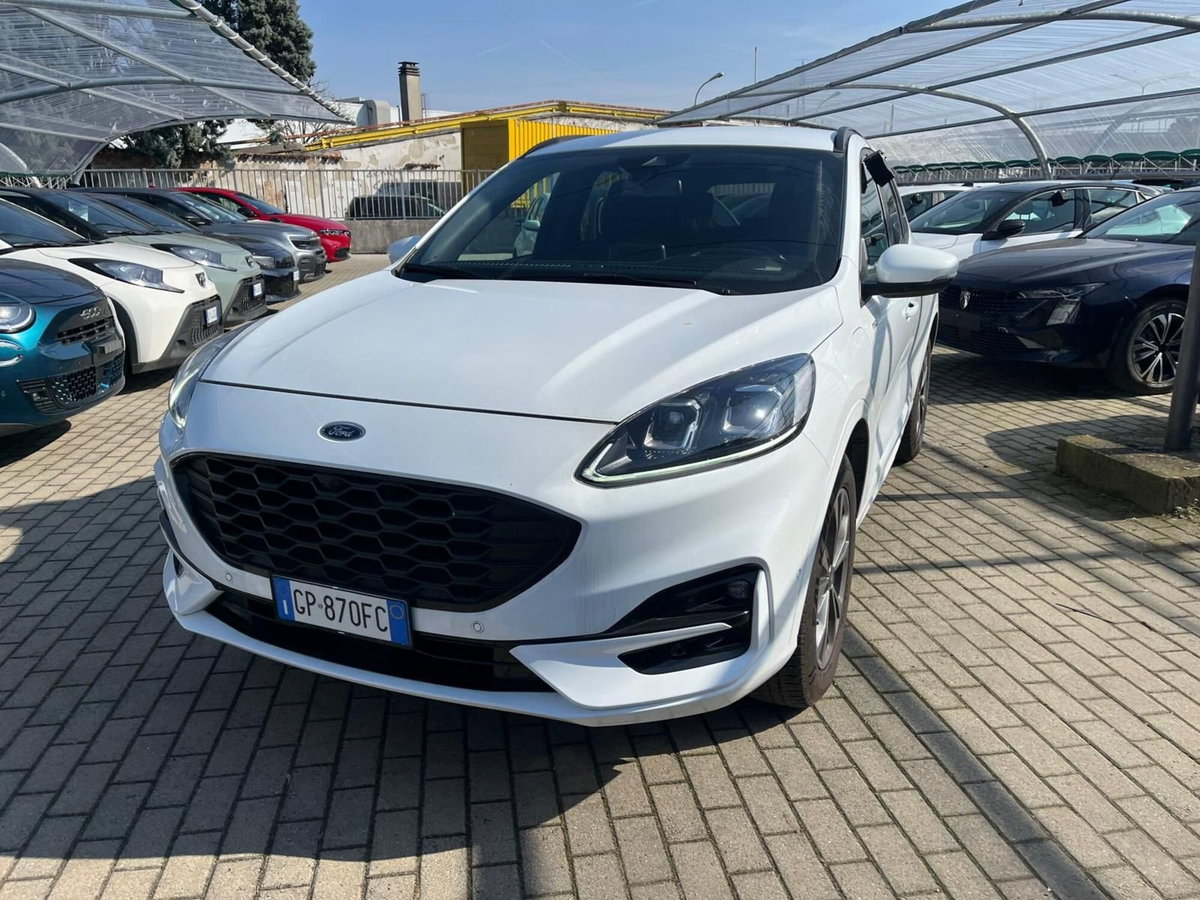 Ford Kuga 2.5 Plug In Hybrid 225 CV CVT 2WD ST-Line (3)