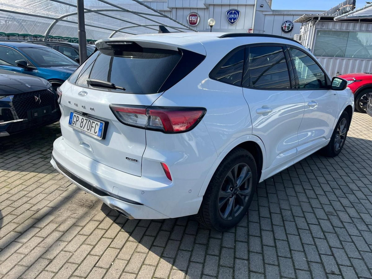 Ford Kuga 2.5 Plug In Hybrid 225 CV CVT 2WD ST-Line (6)