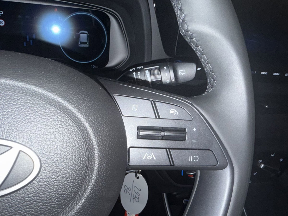 Hyundai i20 1.0 t-gdi Connectline 90cv dct (13)