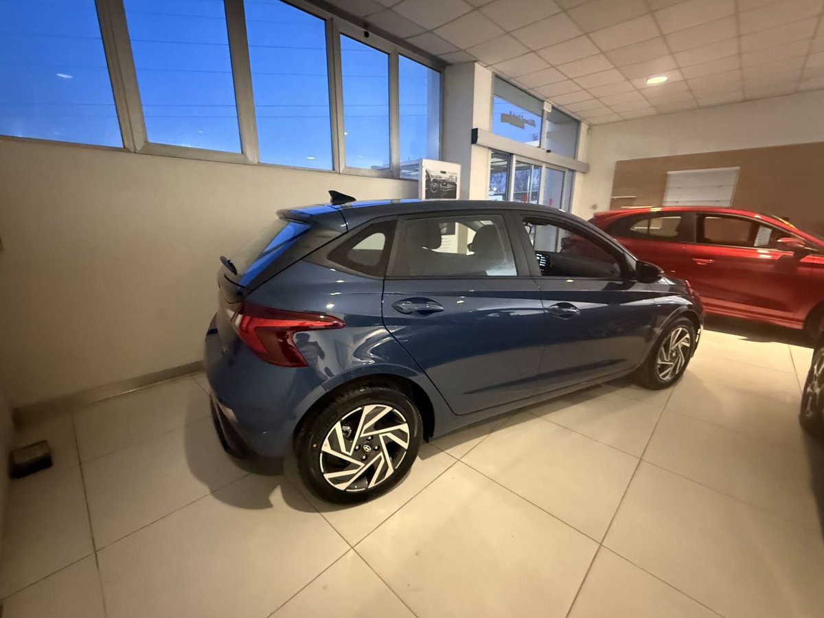 Hyundai i20 1.0 t-gdi Connectline 90cv dct (3)