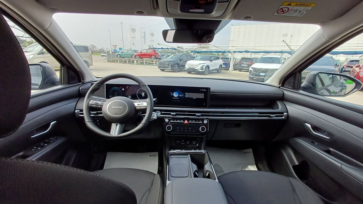 Hyundai Tucson 1.6 hev Business 4wd 239cv auto (11)