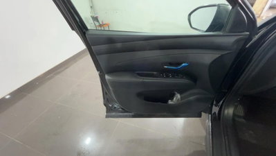 Hyundai Tucson 1.6 crdi 48V Business 2wd dct (15)