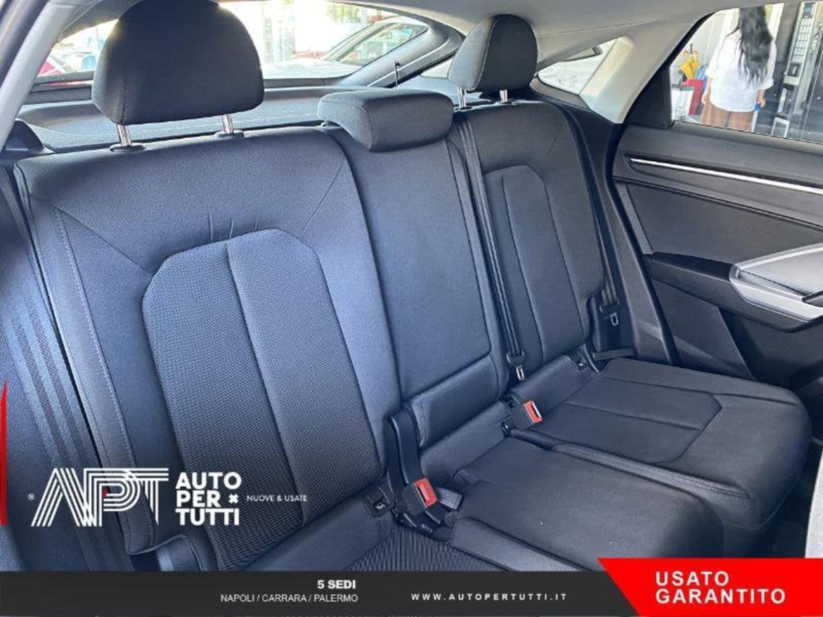 Audi Q3 Sportback 40 TDI quattro S tronic Business Plus (17)
