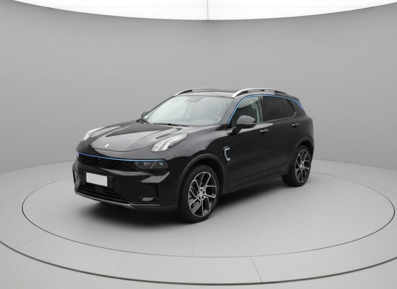 Lynk & Co 01 01 1.5 td phev
