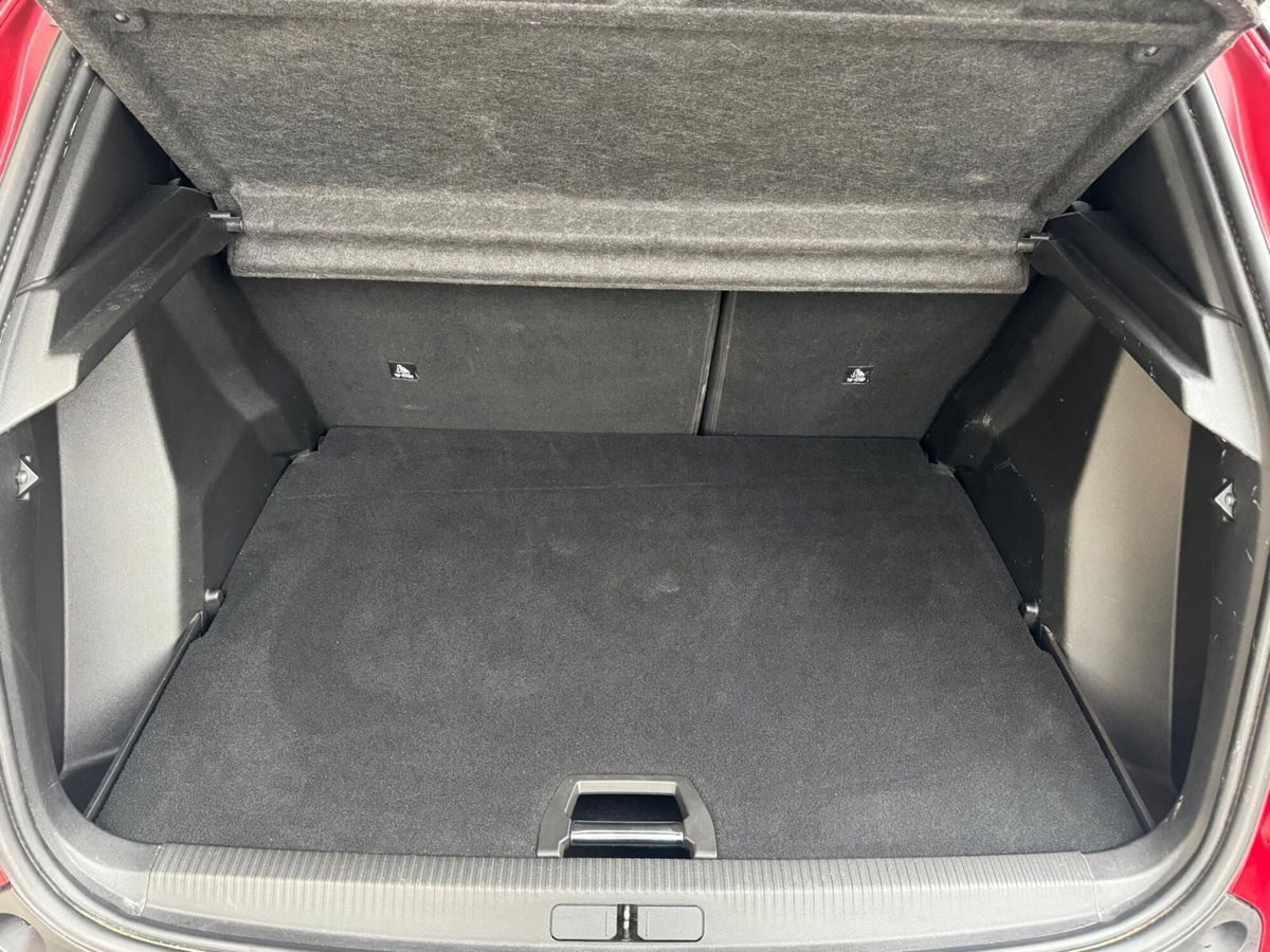 Peugeot 2008 1.2 puretech Active s&s 100cv (14)