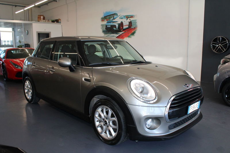 MINI Mini 1.5 Cooper D 5 porte