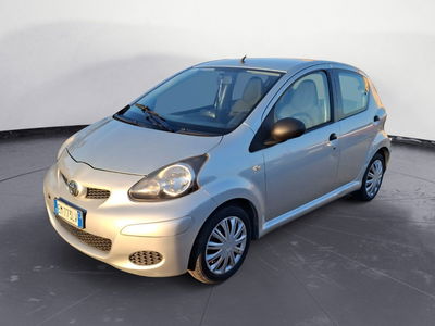 Toyota Aygo 1.0 12V VVT-i 5 porte Now Connect usata
