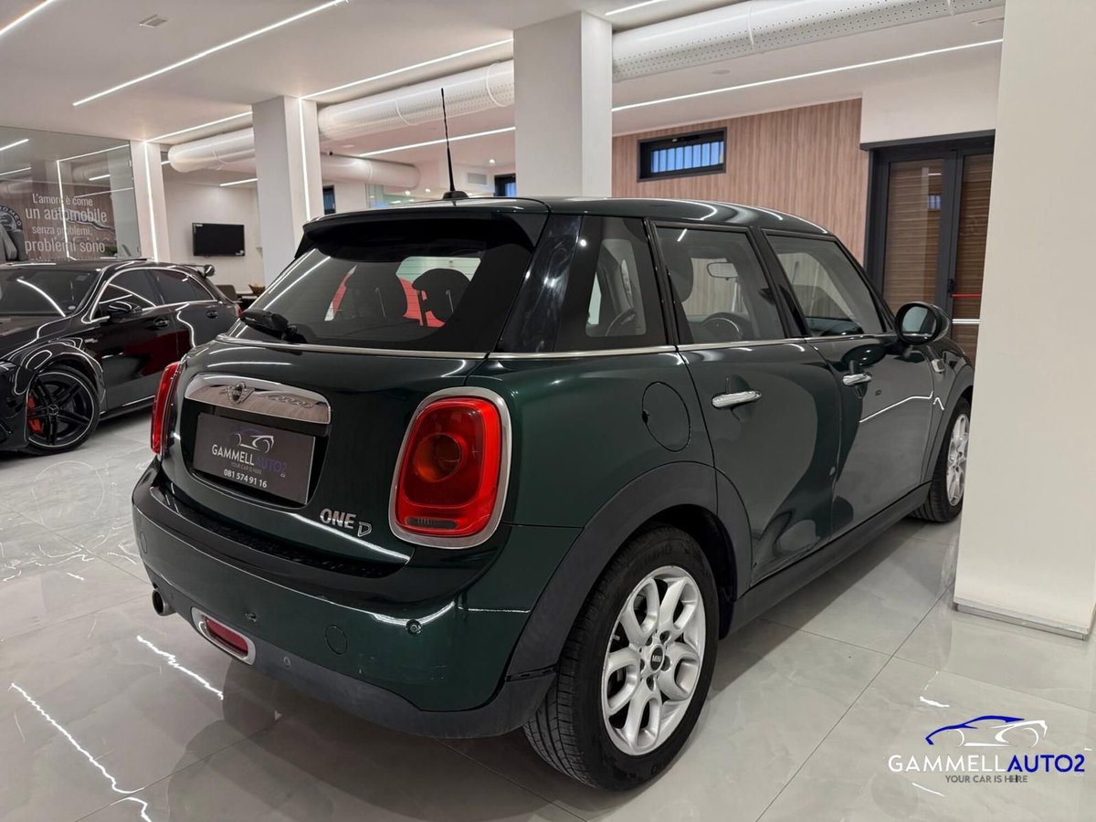 MINI Mini 1.5 One D Business 5 porte (4)