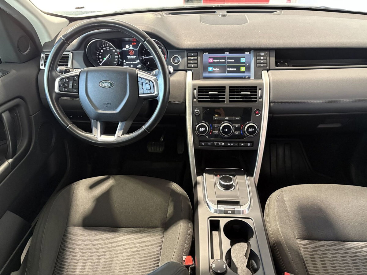 Land Rover Discovery Sport 2.0 TD4 150 CV Pure (10)