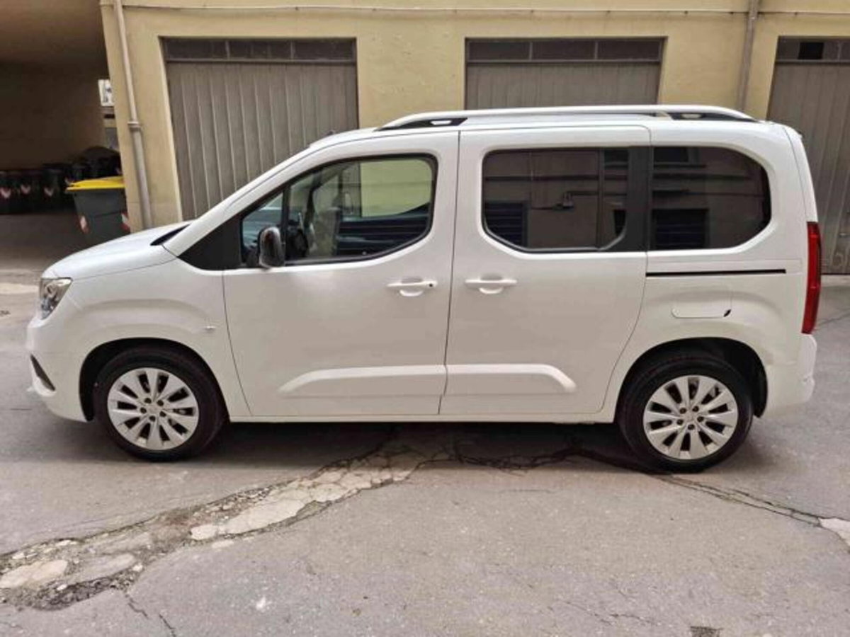 Opel Combo Life 1.5D 100 CV S&S Advance (3)