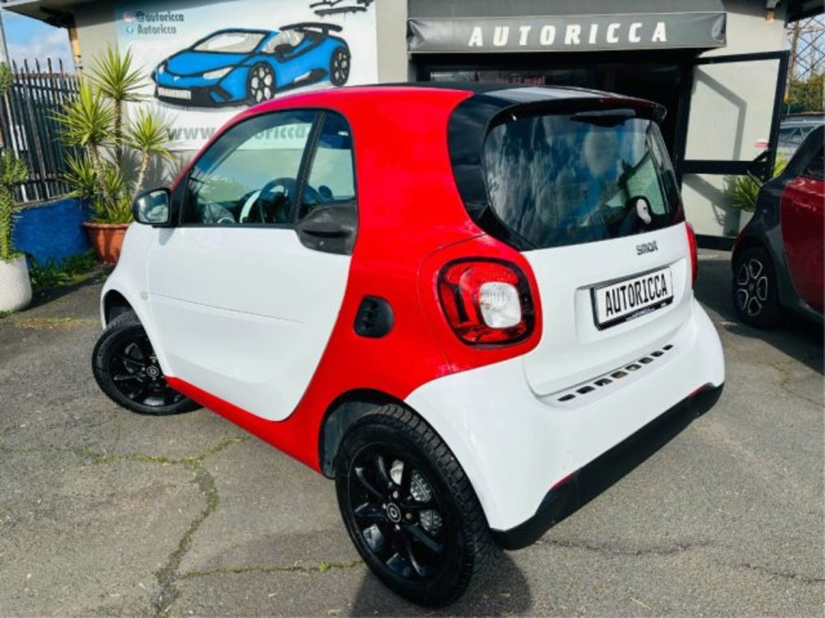 smart Fortwo 70 1.0 Urban (6)