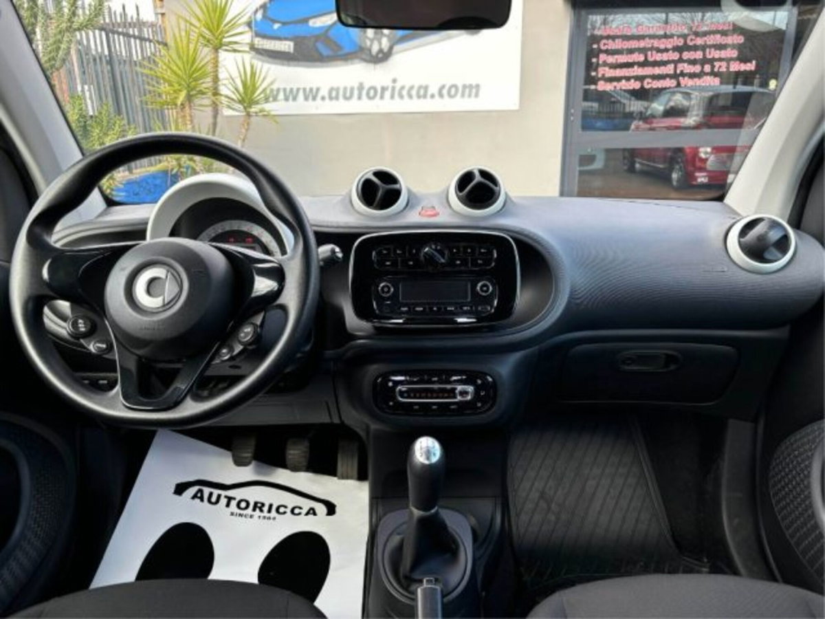 smart Fortwo 70 1.0 Urban (8)