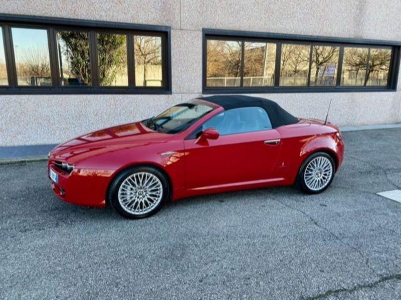 Alfa Romeo Spider 3.2 JTS V6