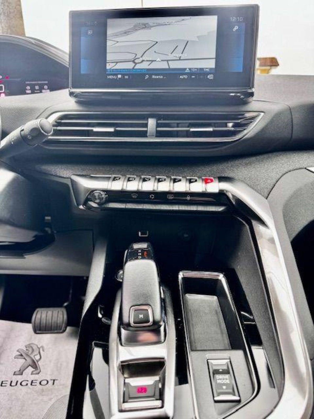 Peugeot 3008 BlueHDi 130 S&S EAT8 Allure Pack (8)