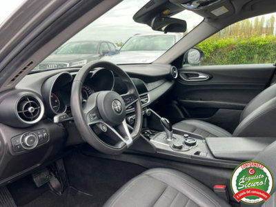 Alfa Romeo Giulia 2.2 Turbodiesel 160 CV AT8 Super (5)