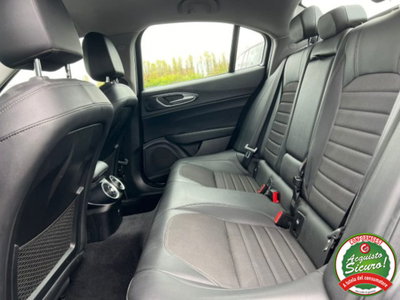 Alfa Romeo Giulia 2.2 Turbodiesel 160 CV AT8 Super (6)