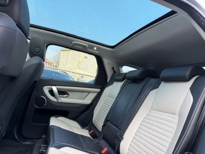 Land Rover Discovery Sport 2.0 TD4 204 CV AWD Auto R-Dynamic SE (9)
