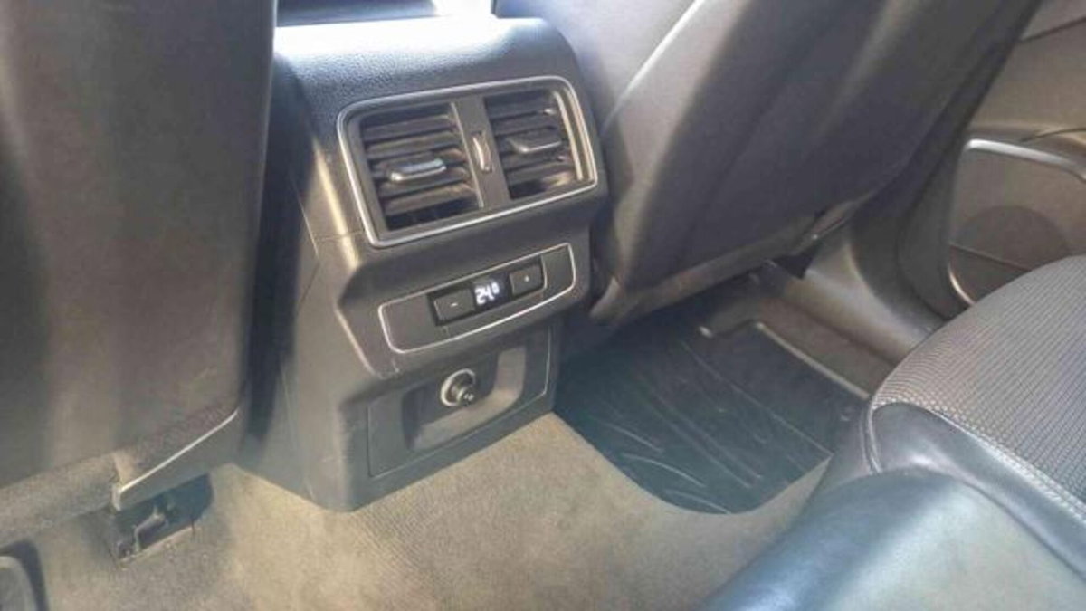 Audi Q5 2.0 TDI 190 CV quattro S tronic S line plus (11)