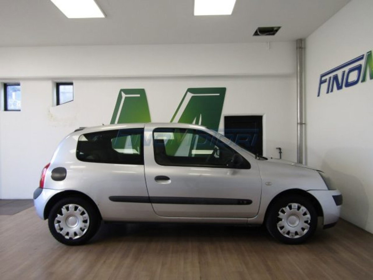 Renault Clio 1.2 cat 3 porte Fairway (12)