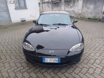 Mazda MX-5 1.6i 16V cat (2)