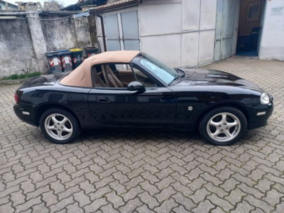 Mazda MX-5 1.6i 16V cat (4)