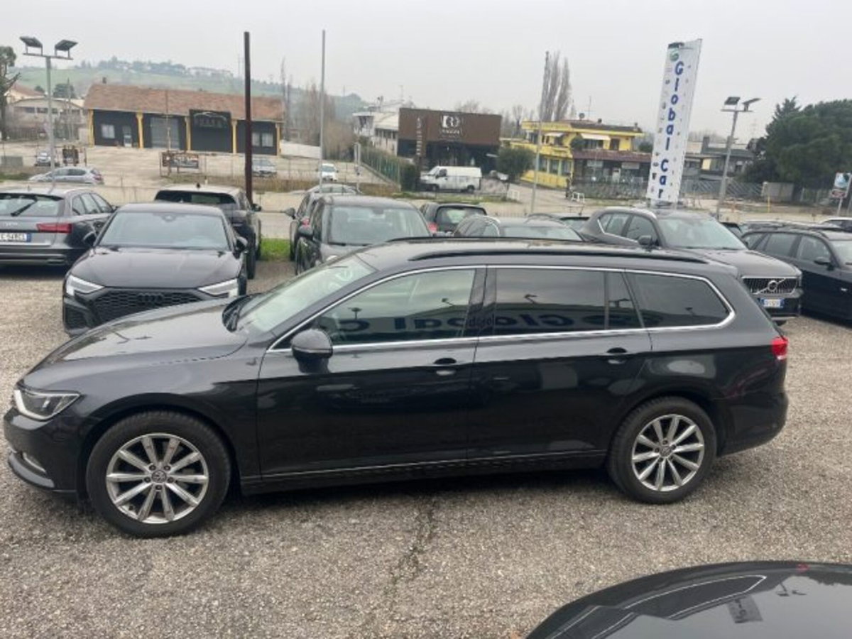 Volkswagen Passat Variant 2.0 TDI DSG Business BlueMotion Tech (4)