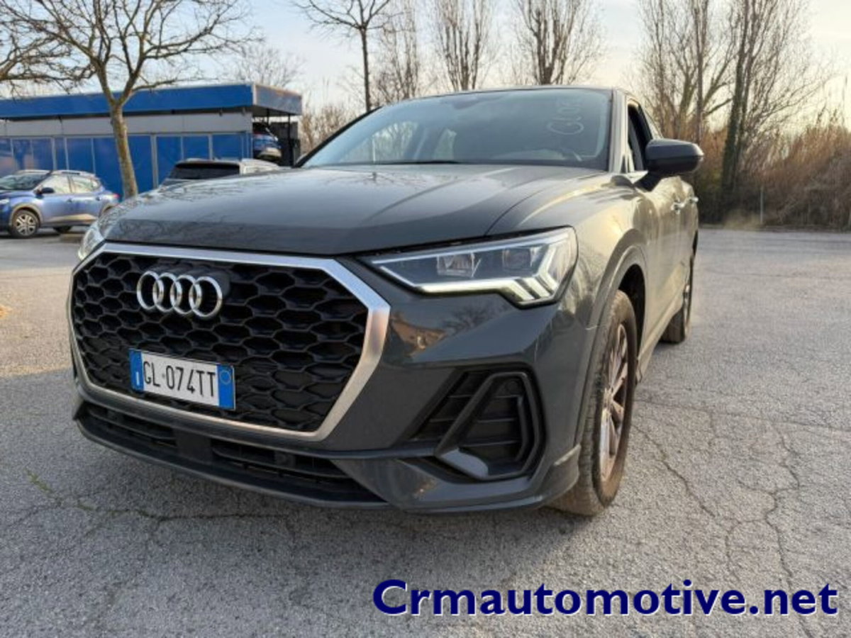 Audi Q3 Sportback 45 TFSI e S tronic Business Plus (3)