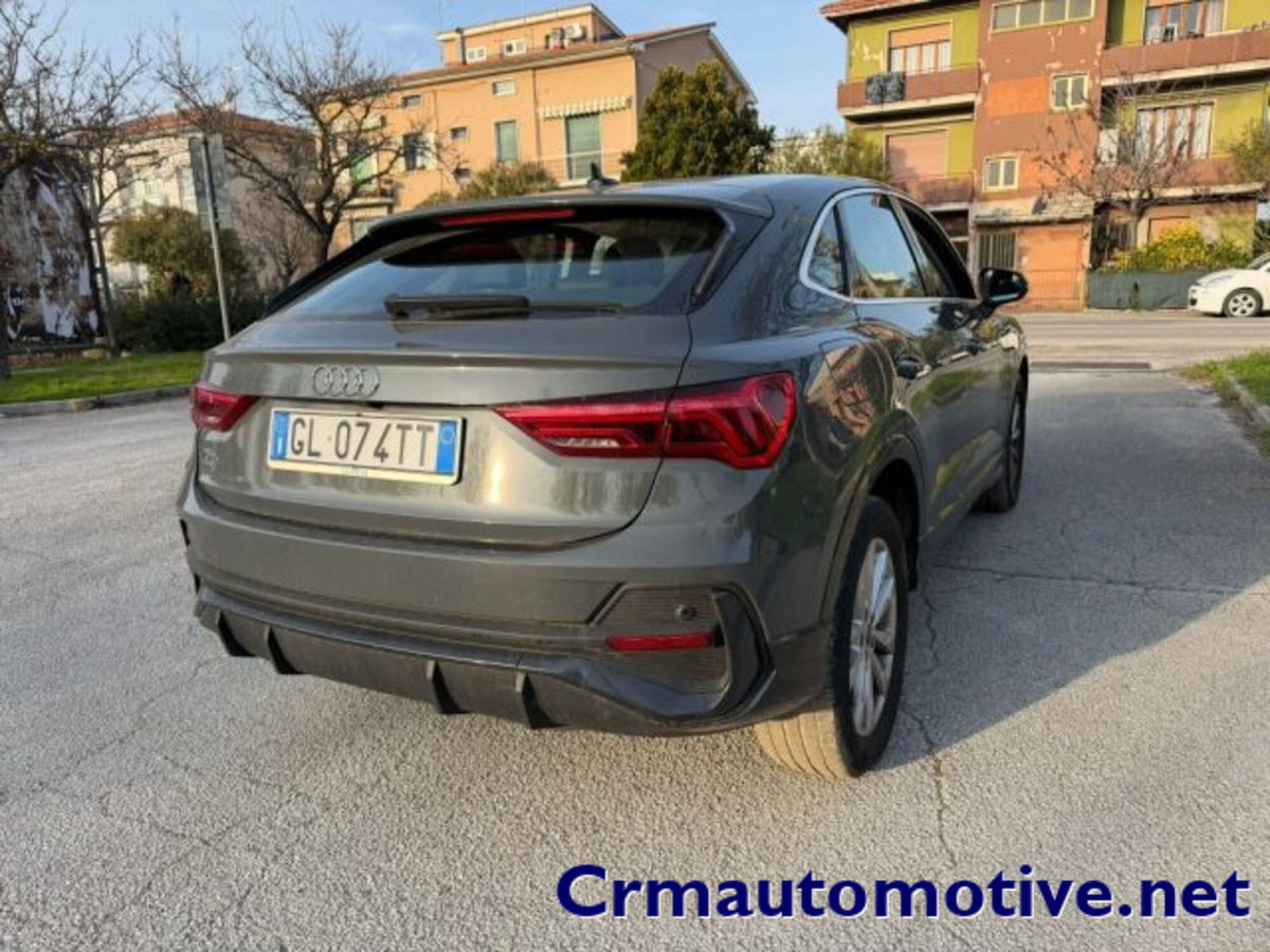 Audi Q3 Sportback 45 TFSI e S tronic Business Plus (4)