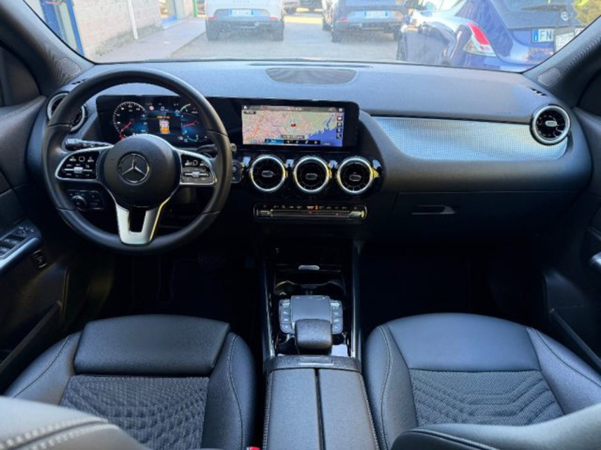 Mercedes-Benz GLA SUV 180 Automatic Sport (11)