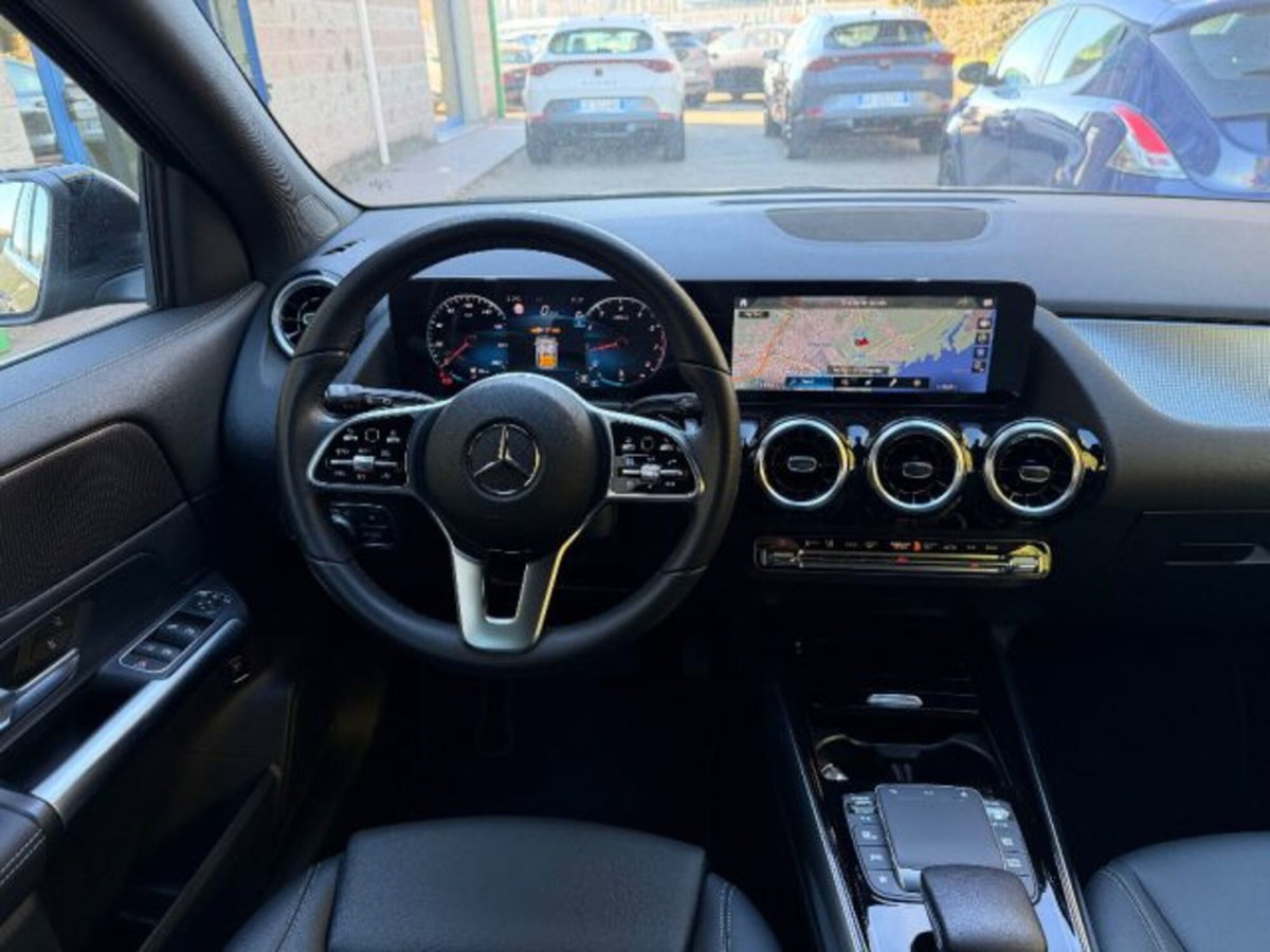 Mercedes-Benz GLA SUV 180 Automatic Sport (12)