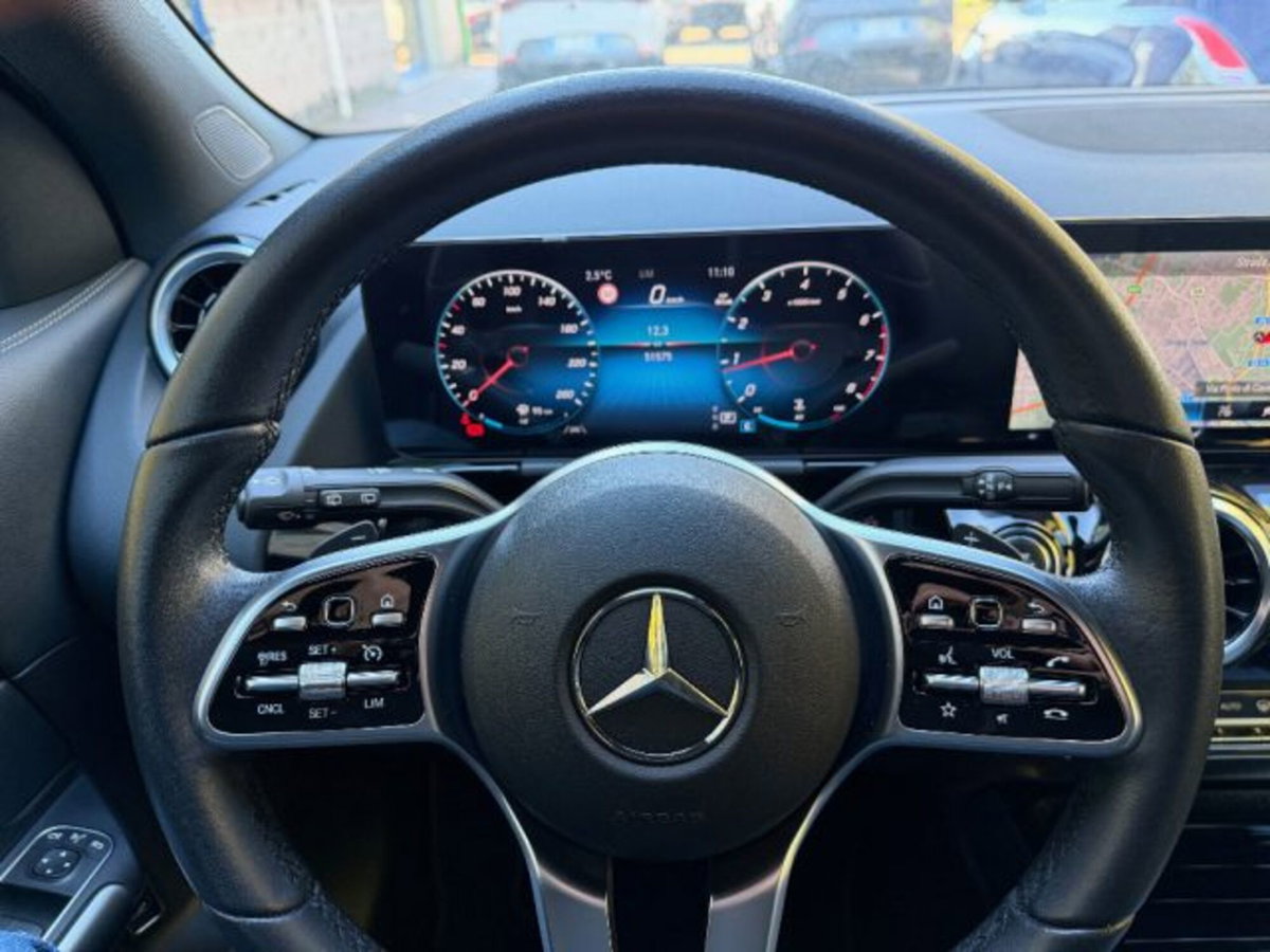 Mercedes-Benz GLA SUV 180 Automatic Sport (6)