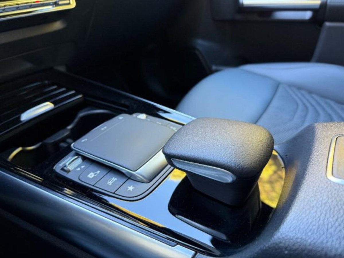 Mercedes-Benz GLA SUV 180 Automatic Sport (8)