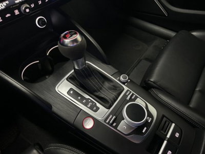 Audi RS 3 Sportback 2.5 tfsi quattro s-tronic (19)