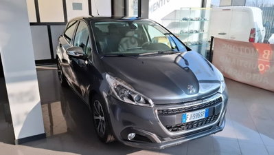 Peugeot 208 100 5 porte Allure (2)