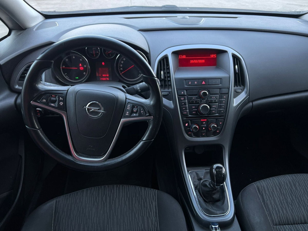 Opel Astra Station Wagon 1.7 CDTI 110CV Sports Cosmo (7)