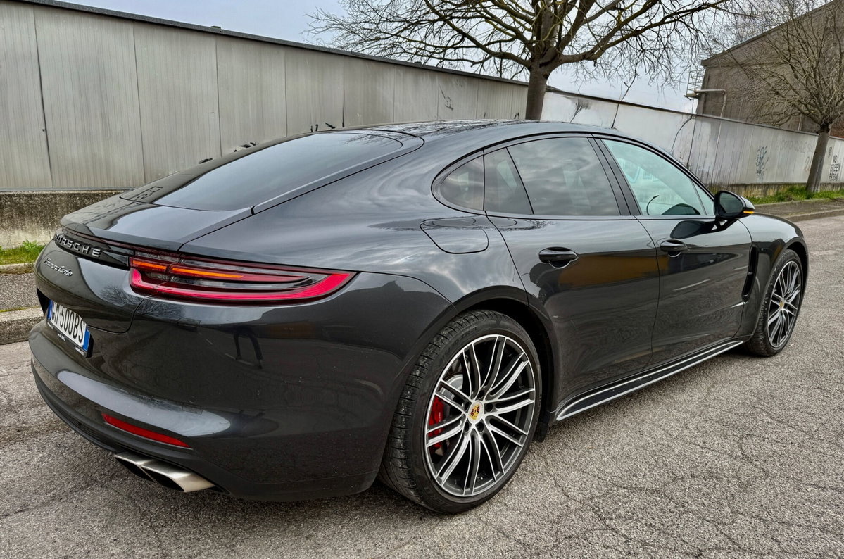 Porsche Panamera 4.0 Turbo Executive (4)