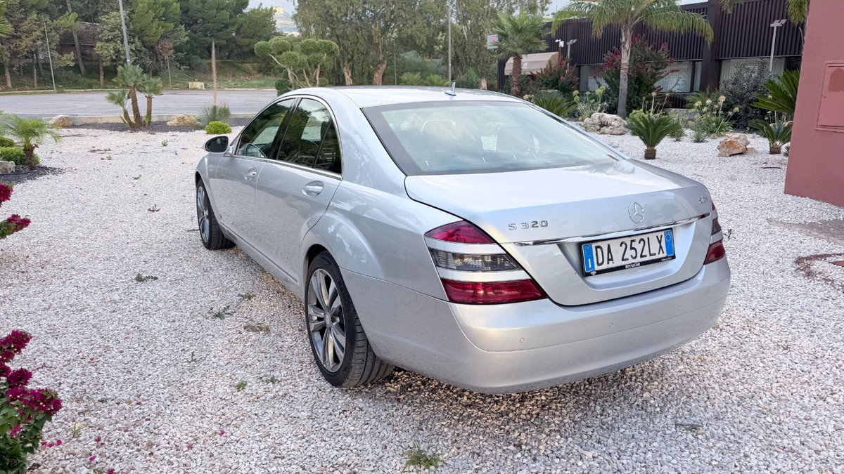 Mercedes-Benz Classe S 320 CDI Avantgarde (16)