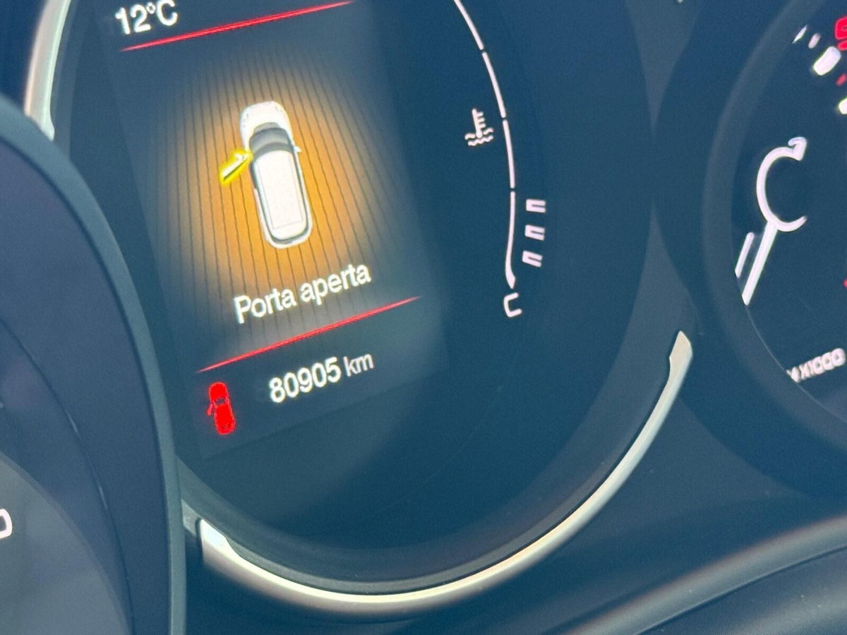 Fiat 500L 1.6 Multijet 120 CV Cross (12)