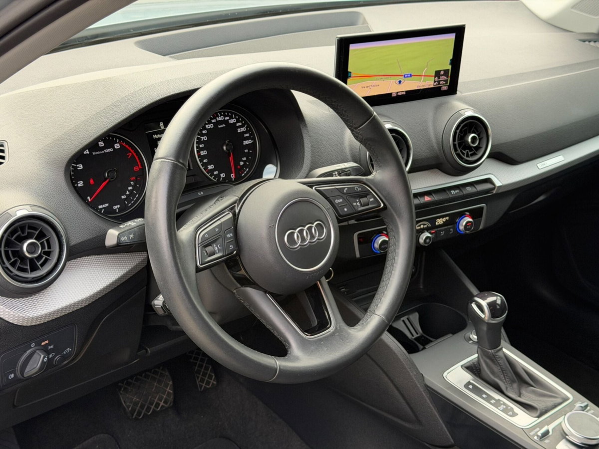 Audi Q2 Q2 35 TFSI S tronic Business (10)