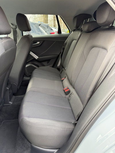 Audi Q2 Q2 35 TFSI S tronic Business (11)