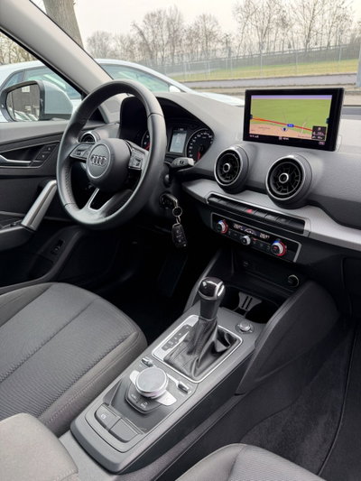 Audi Q2 Q2 35 TFSI S tronic Business (14)