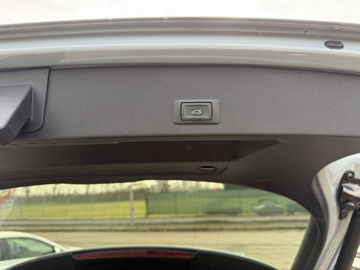 Audi Q2 Q2 35 TFSI S tronic Business (15)