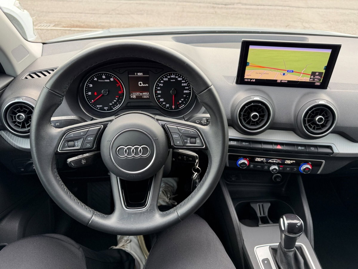 Audi Q2 Q2 35 TFSI S tronic Business (18)